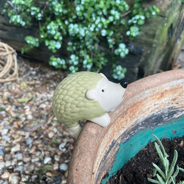 Ceramic Hedgehog Pot Hugger
